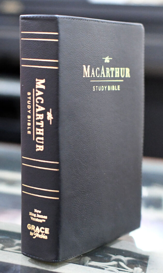 MacArthur Study Bible, NKJV, 2nd Edition, Genuine Leather